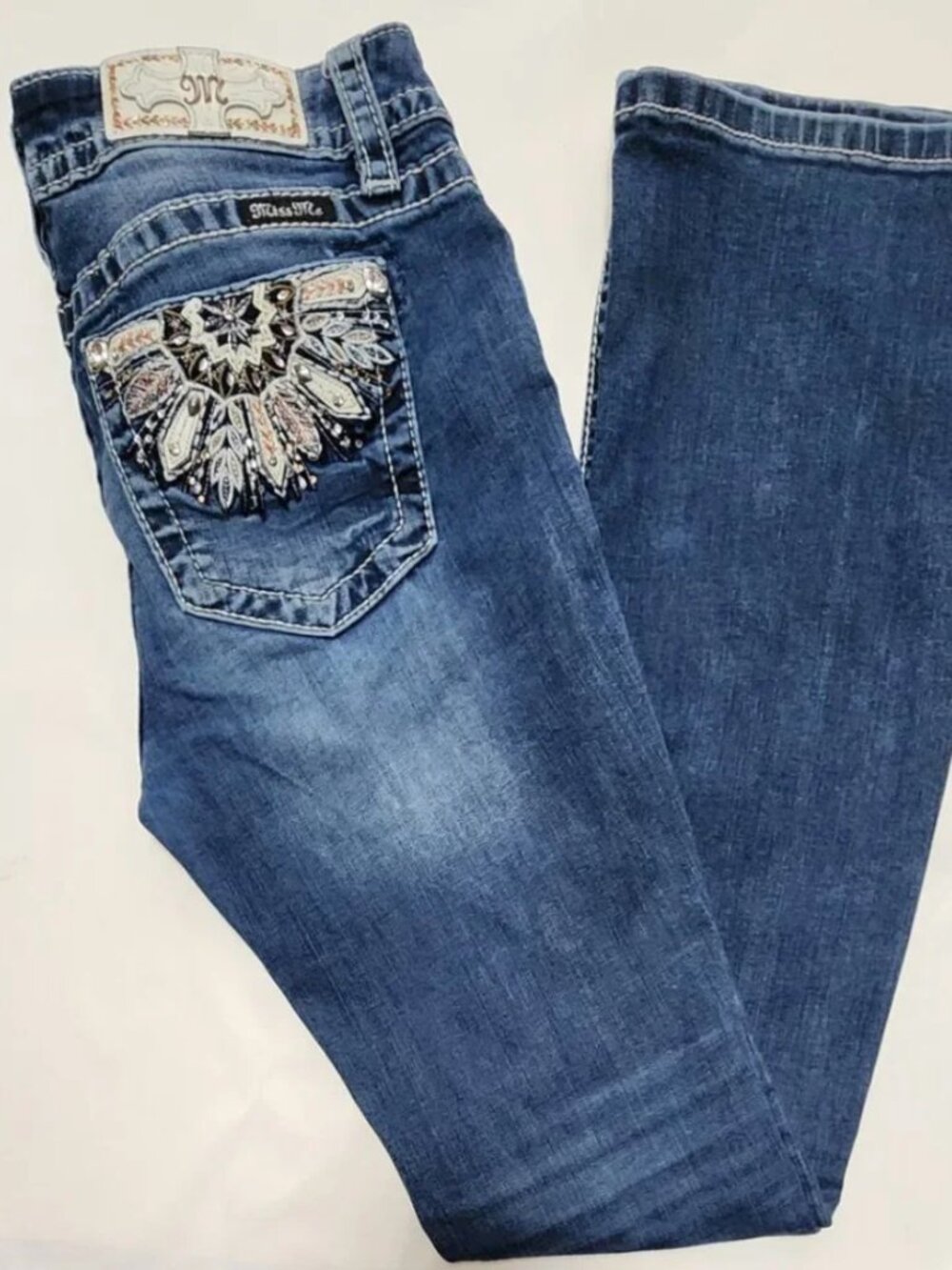 Miss Me Whisker Wash Floral Embellished Bootcut Jeans Short